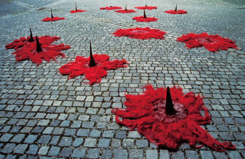 red thorns - Vauk-Ogawa